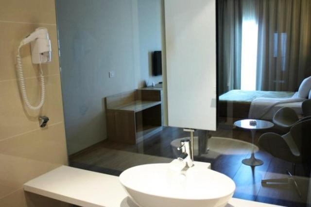 Boutique Hotel Jal el Dib Bagian luar foto