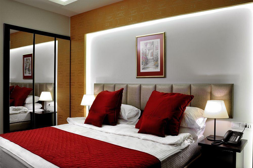 Boutique Hotel Jal el Dib Bagian luar foto