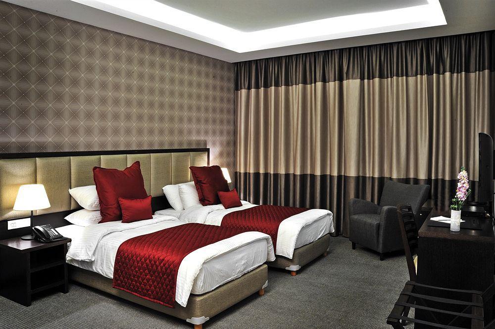 Boutique Hotel Jal el Dib Bagian luar foto
